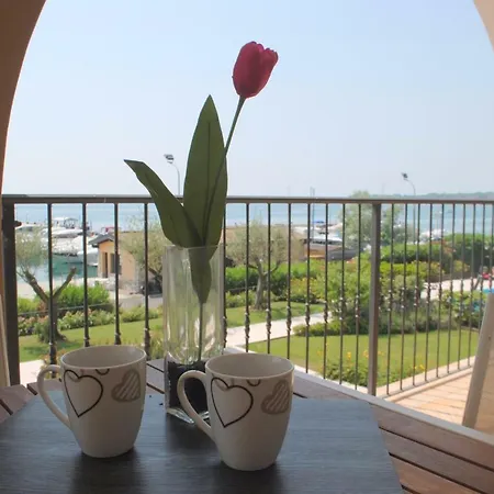 Ora Apartment Manerba del Garda
